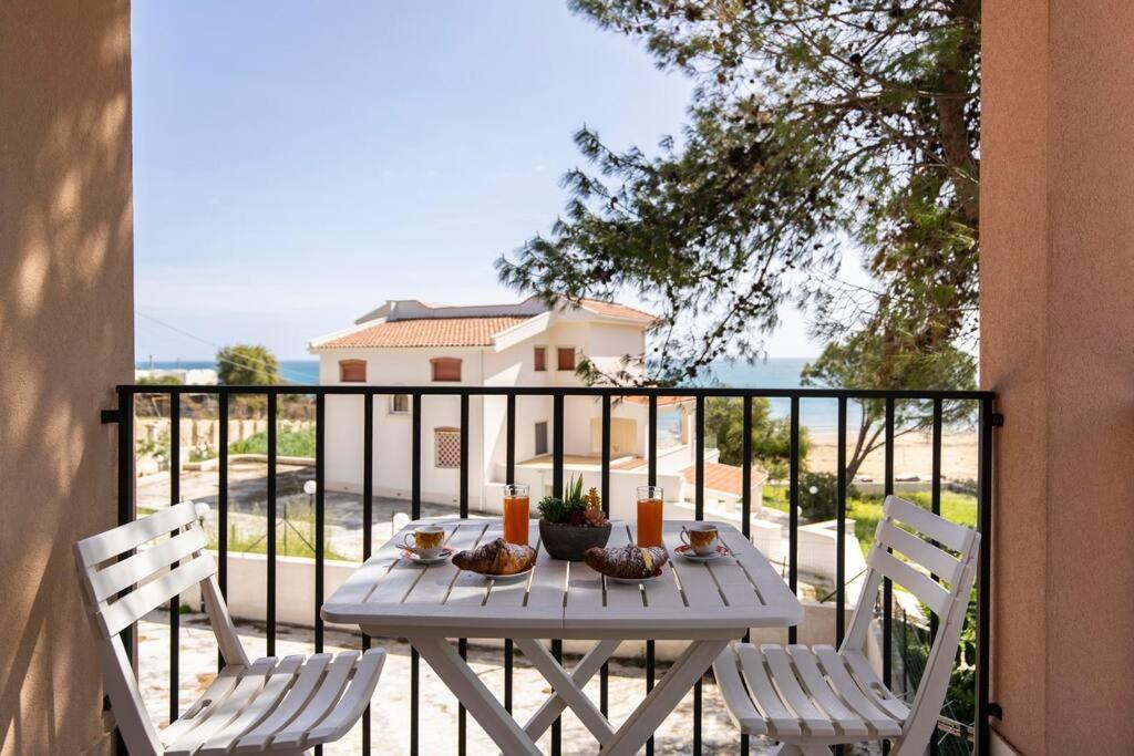 Villa Vista Mare ~Villa Dafne~ Lido di Noto Esterno foto